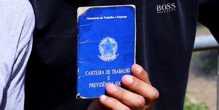Desemprego segue maior entre mulheres, negros e jovens